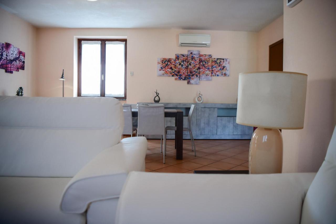 شقة Casa Alex By Wonderful Italy جيرا لاريو المظهر الخارجي الصورة